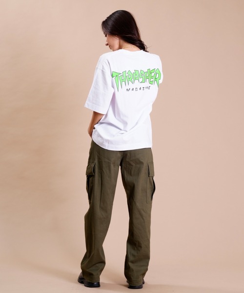 THRASHER(スラッシャー)の「【ムラサキスポーツ別注】THRASHER スラッシャー ビッグシルエット/オーバーサイズ/無地/バックプリントロゴTシャツ THML-007(Tシャツ/カットソー・レディース・ホワイト×グリーン/ホワイト×ブルー/ブラック×イエロー・M/L)」の8枚目の写真