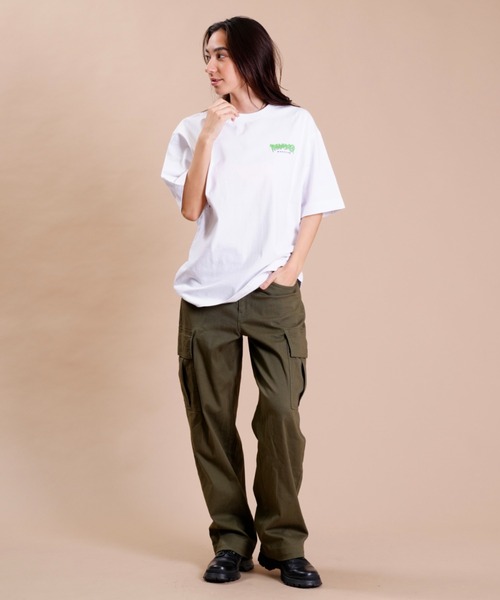 THRASHER(スラッシャー)の「【ムラサキスポーツ別注】THRASHER スラッシャー ビッグシルエット/オーバーサイズ/無地/バックプリントロゴTシャツ THML-007(Tシャツ/カットソー・レディース・ホワイト×グリーン/ホワイト×ブルー/ブラック×イエロー・M/L)」の6枚目の写真