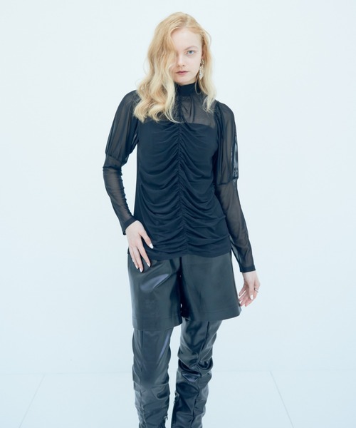 Solace（ソレイス）の「センターギャザーシアートップス（シャツ/ブラウス・レディース・ライトブルー/ブラック/ナチュラル・FREE）」の19枚目の写真