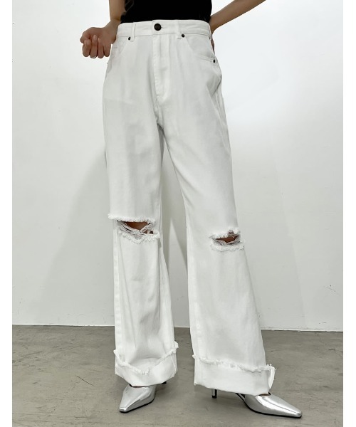 Re:EDIT（リエディ）の「[神山まりあさん着用][低身長サイズ有]コットンロールアップデニムパンツ（デニムパンツ・レディース・ネイビー/ブルー系/ホワイト系/ブルー/ホワイト/ネイビー系・LARGE/MEDIUM/SHORT）」の3枚目の写真