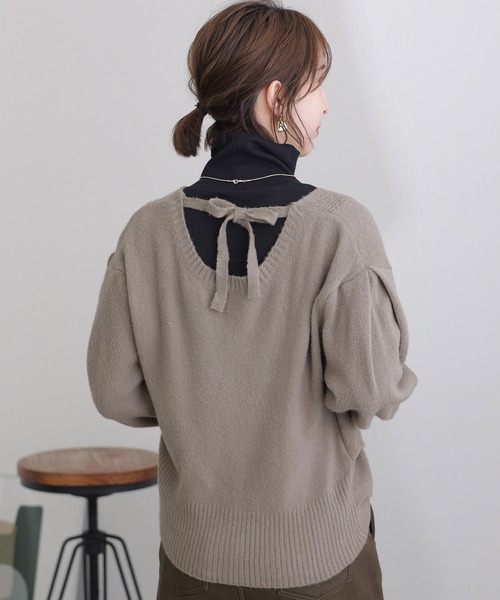 ElegChic(エレグシック)の「カシュクールショート丈セーター(ニット/セーター・レディース・バーガンディー/ベージュ/ブラック/グレー・XL/M/4L)」の11枚目の写真
