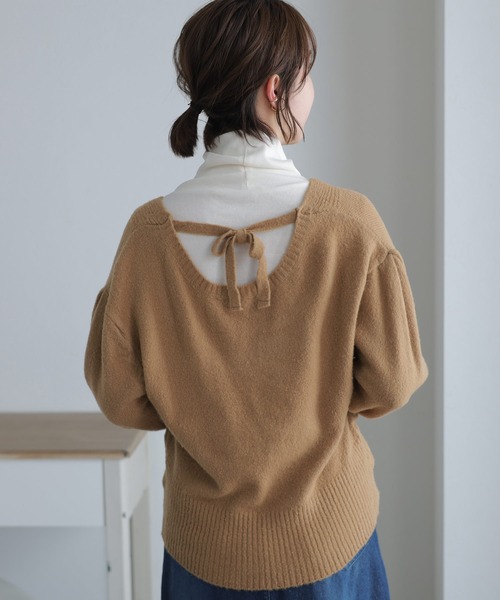 ElegChic(エレグシック)の「カシュクールショート丈セーター(ニット/セーター・レディース・バーガンディー/ベージュ/ブラック/グレー・XL/M/4L)」の9枚目の写真