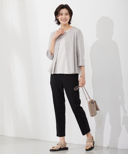 J.PRESS Ladies(J.プレス レディス)の「コットンリブ タックスリーブ カットソー(Tシャツ/カットソー・レディース・ライトグレー系/ホワイト系/ブラウン系/ネイビー系・SMALL)」の12枚目の写真