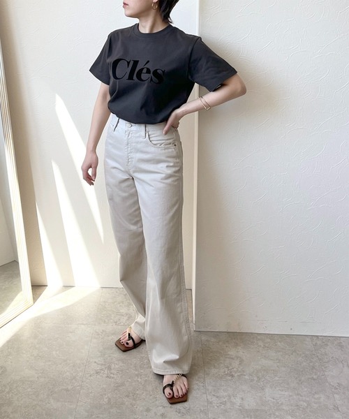 LHELBIE（レルビエ）の「Cles フロッキーロゴＴシャツ（Tシャツ/カットソー・レディース・オフホワイト/チャコールグレー/ベージュ/ホワイト/ホワイト×レッド・M）」の13枚目の写真