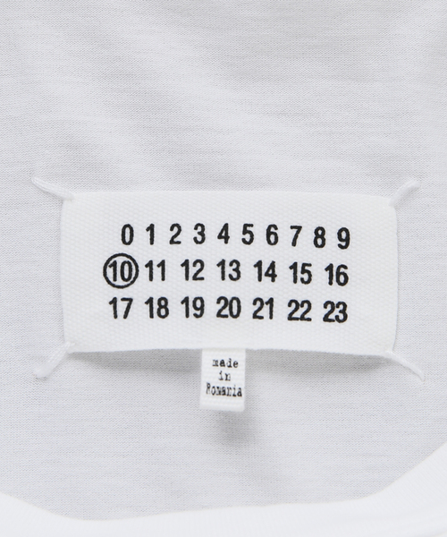 Tシャツ・カットソー MAISON MARGIELA WHITE REVERSED SHIRT T-SHIRT Maison Margiela（メゾンマルジェラ）の「【MAISON MARGIELA
