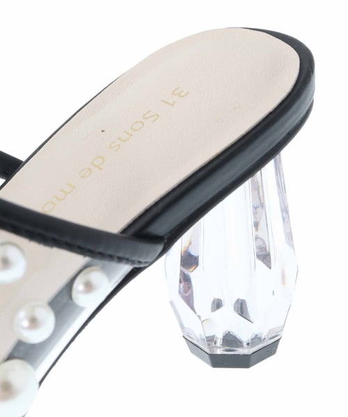 31 Sons de mode（トランテアン　ソン　ドゥ　モード）の「クリアパールサンダル（サンダル・レディース・ブラック/クリーム・L/S/M）」の17枚目の写真