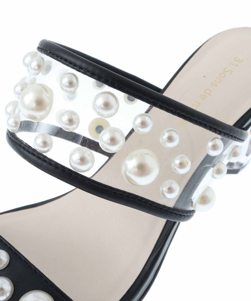 31 Sons de mode（トランテアン　ソン　ドゥ　モード）の「クリアパールサンダル（サンダル・レディース・ブラック/クリーム・L/S/M）」の18枚目の写真