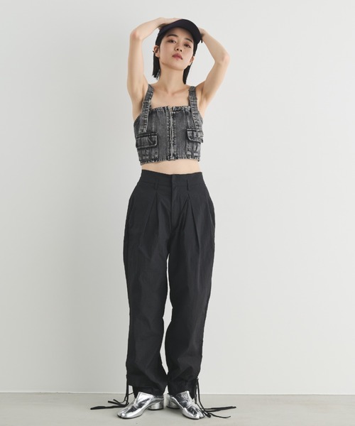 MERLOT(メルロー)の「サイドリボンナイロンパンツ(その他パンツ・レディース・ホワイト/ブラック・SMALL/FREE)」の17枚目の写真
