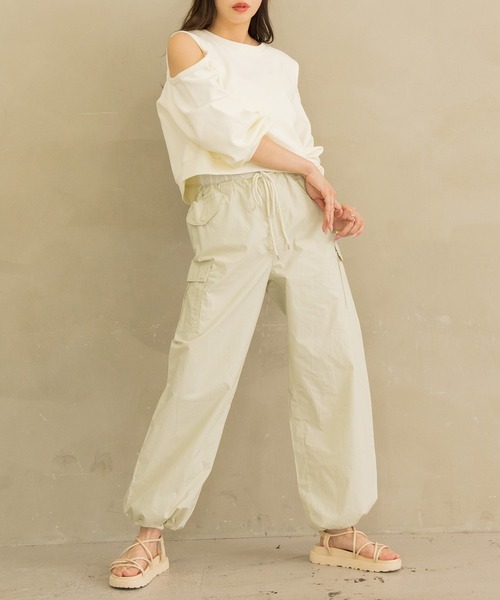 DAY CLOSET（デイ クローゼット）の「レディース ラフシルエットバルーンカーゴパンツ（カーゴパンツ・レディース・ピンク/アイボリー・S/M/L）」の8枚目の写真