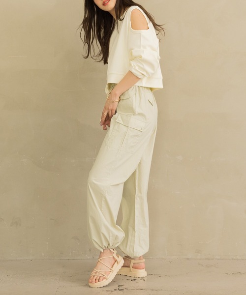 DAY CLOSET（デイ クローゼット）の「レディース ラフシルエットバルーンカーゴパンツ（カーゴパンツ・レディース・ピンク/アイボリー・S/M/L）」の10枚目の写真