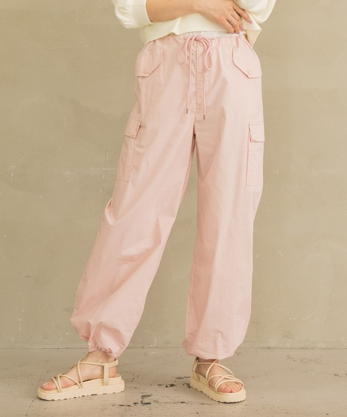DAY CLOSET（デイ クローゼット）の「レディース ラフシルエットバルーンカーゴパンツ（カーゴパンツ・レディース・ピンク/アイボリー・S/M/L）」の12枚目の写真