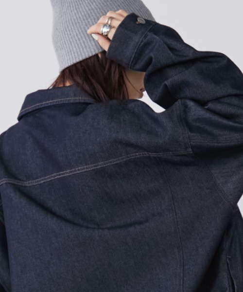 Auntie Rosa Holiday（アンティローザホリデー）の「オーバーサイズデニムジャケット（デニムジャケット・レディース・ブルー/ネイビー・FREE）」の14枚目の写真