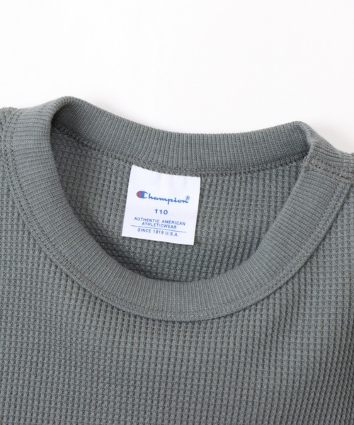 Champion（チャンピオン）の「Champion/チャンピオン　LONG SLEEVE T-SHIRT（Tシャツ/カットソー・キッズ・オリーブ/ブラック/オフホワイト/チャコールグレー/ダークグリーン/モカ/オレンジ・130/140/150/160/120）」の17枚目の写真