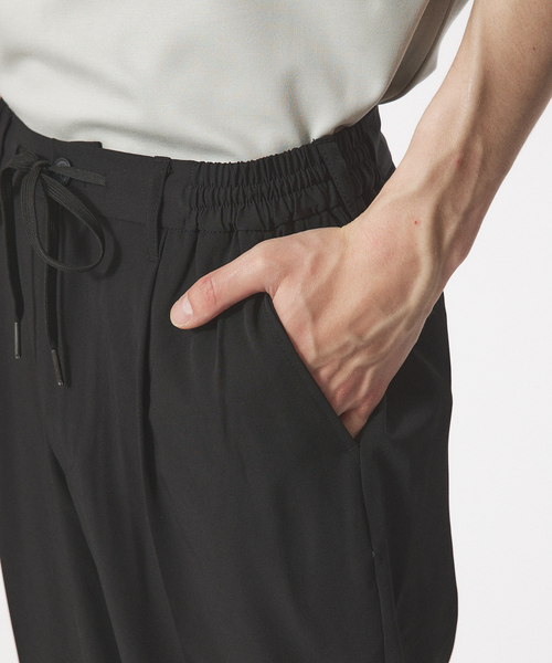 AH ABAHOUSE（エーエイチアバハウス）の「【AH ABAHOUSE / セットアップ対応】トロミ イージー スラックス（スラックス・メンズ・グレイッシュベージュ/ブラック/グレイッシュブルー/チャコールグレー・46/48）」の6枚目の写真