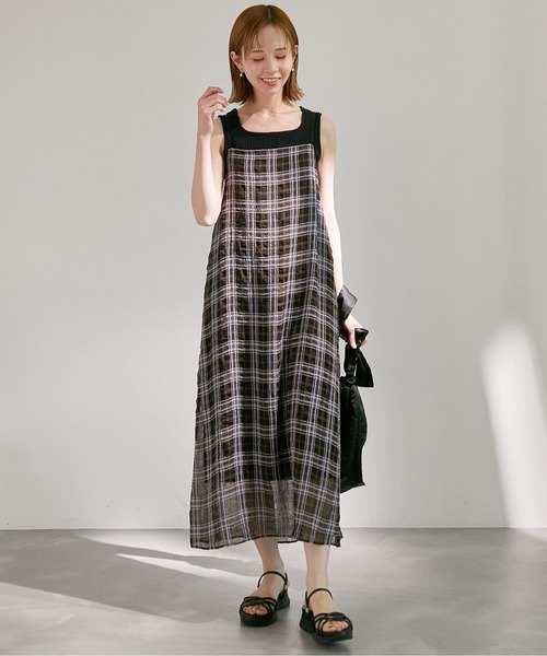 ROPE' PICNIC（ロペピクニック）の「スクエアネックニットタンク（タンクトップ・レディース・オフホワイト/ブラック・38）」の5枚目の写真