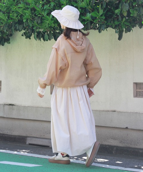 Crisp（クリスプ）の「2wayシアーアノラックフーディー（シャツ/ブラウス・レディース・ライトグレー/ベージュ・FREE）」の21枚目の写真