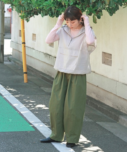 Crisp（クリスプ）の「2wayシアーアノラックフーディー（シャツ/ブラウス・レディース・ライトグレー/ベージュ・FREE）」の19枚目の写真