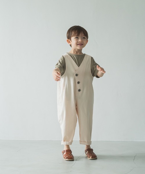 riziere（リジェール）の「配色ボタンのアシンメトリーサロペット（つなぎ/オールインワン・キッズ・カーキ/マスタード/アイボリー/モカ・120/90/110/100/130）」の15枚目の写真
