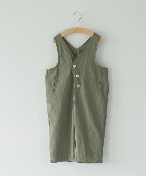 riziere（リジェール）の「配色ボタンのアシンメトリーサロペット（つなぎ/オールインワン・キッズ・カーキ/マスタード/アイボリー/モカ・120/90/110/100/130）」の7枚目の写真