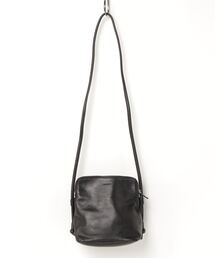 MADULI レザーショルダーバッグ