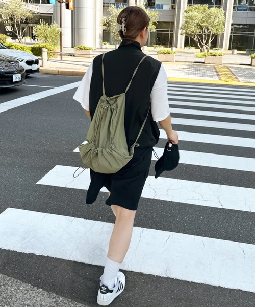 kutir（クティール）の「kutirlune／ドロストバックパック ナップザック（バックパック/リュック・レディース・ホワイト/ブラック/カーキ・FREE）」の13枚目の写真