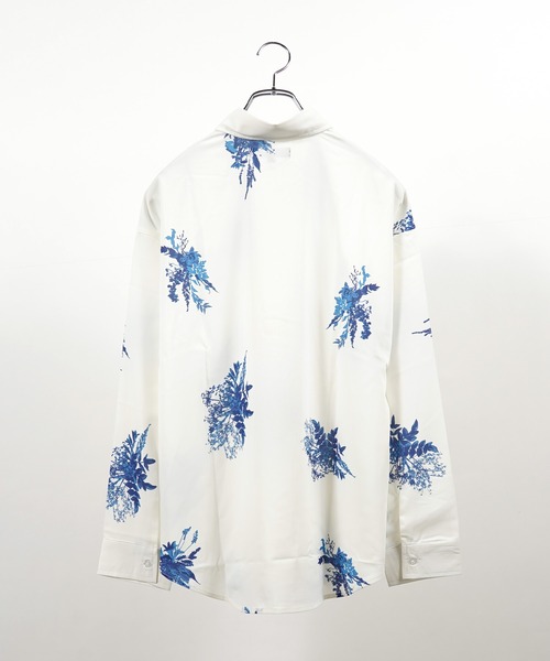 1111clothing(ワンフォークロージング)の「フラワー柄 シルキータッチ ルーズシャツ / Flower Pattern Silky Touch Loose Shirt(シャツ/ブラウス・メンズ・ブラック×グレー/ブラック×ブルー/ホワイト×グレー/ホワイト×ブルー・L/M)」の6枚目の写真