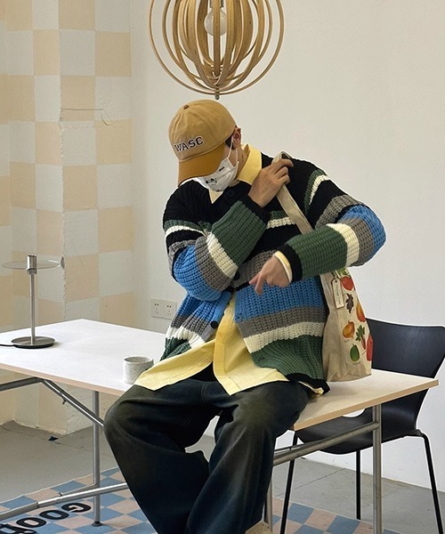 ALL RUNS（オールランズ）の「▲リラックスフィットボーダーカーディガン（カーディガン/ボレロ・メンズ・ピンク/ブラック・2XL/XL/L）」の5枚目の写真