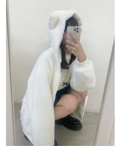 PHILLY（フィリー）の「【大人気★再販】キャットフェイクファーブルゾン（ブルゾン・レディース・ホワイト/ブルー/ブラック/グレー・FREE）」の21枚目の写真