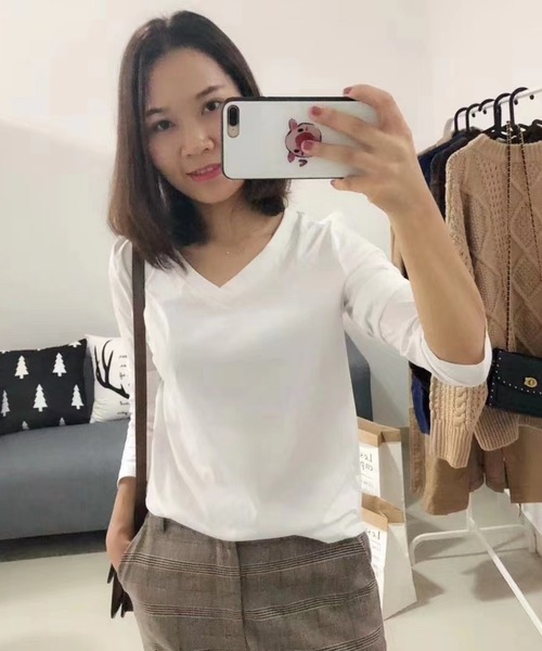 almo(アルモ)の「VネックロングTシャツ【YC】(Tシャツ/カットソー・レディース・ホワイト・SMALL/MEDIUM)」の4枚目の写真