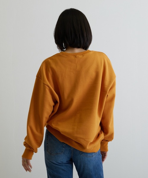 almo(アルモ)の「【CHICHI】PARAMUS MINNESOTA LOGO / パラマス ミネソタ アーチロゴ 配色刺繍 クルーネック スウェット(BEY)(スウェット・レディース・ブルー/その他・FREE)」の5枚目の写真