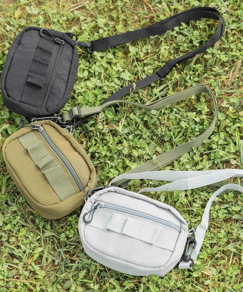 EKAL(エカル)の「TINY GARDEN PRODUCTS ラウンドショルダーポーチ(ショルダーバッグ・レディース・ライトグレー/ブラック/カーキ・ONE)」の21枚目の写真