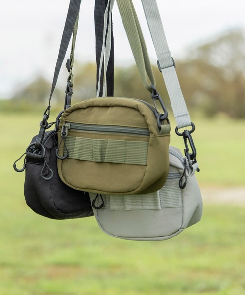 EKAL(エカル)の「TINY GARDEN PRODUCTS ラウンドショルダーポーチ(ショルダーバッグ・レディース・ライトグレー/ブラック/カーキ・ONE)」の5枚目の写真