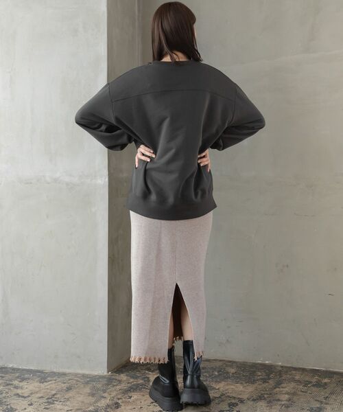 RETRO GIRL（レトロガール）の「BIG刺繍トレーナー（スウェット・レディース・レッド/ホワイト系その他/チャコールグレー・FREE）」の19枚目の写真