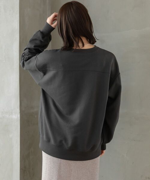 RETRO GIRL（レトロガール）の「BIG刺繍トレーナー（スウェット・レディース・レッド/ホワイト系その他/チャコールグレー・FREE）」の15枚目の写真