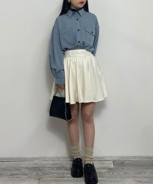 NICOLE CLUB(ニコル クラブ)の「配色ステッチルーズCPOシャツ(シャツ/ブラウス・レディース・ブラック/サックスブルー/ブルー/チャコール・MEDIUM)」の22枚目の写真