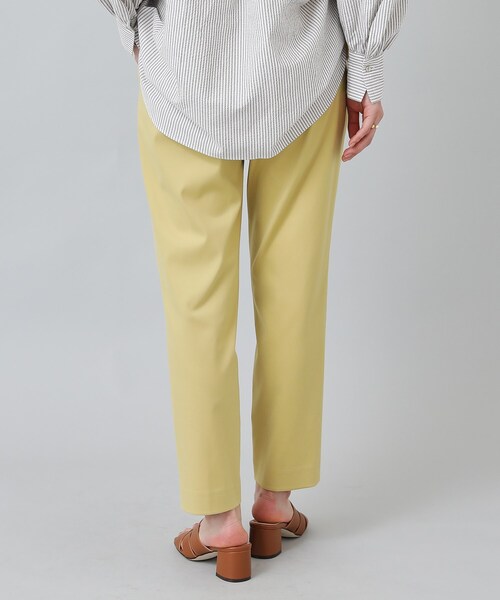 UNTITLED（アンタイトル）の「◆【ストレッチあり/ウエスト後ろゴム仕様】ツイルスティックパンツ（その他パンツ・レディース・オフホワイト/イエロー/ネイビー/グリーン・00/01/02/03/04/42/44/46/48/50）」の11枚目の写真