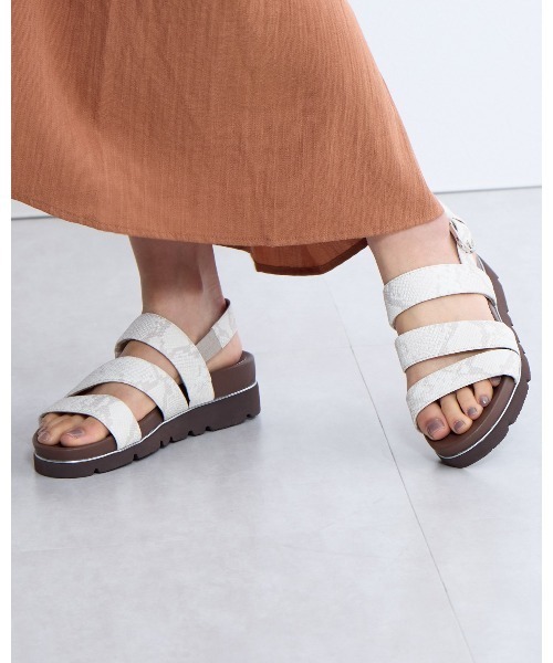 HIMIKO（ヒミコ）の「【Made in Japan】フットベットスポーツサンダル/641217（サンダル・レディース・グリーン/ライトグレー/アイボリー/ブラック・24.0cm/23.5cm/23.0cm/22.5cm/24.5cm/25.5cm/25.0cm/22.0cm/21.5cm）」の20枚目の写真