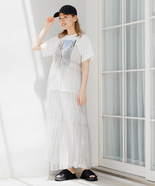 LAKOLE(ラコレ)の「チュールキャミワンピース / 102233(ワンピース・レディース・チャコールグレー/ライトブルー/アイボリー/ブラック/ライトグレー/その他1/その他9・SMALL/MEDIUM/FREE)」の4枚目の写真