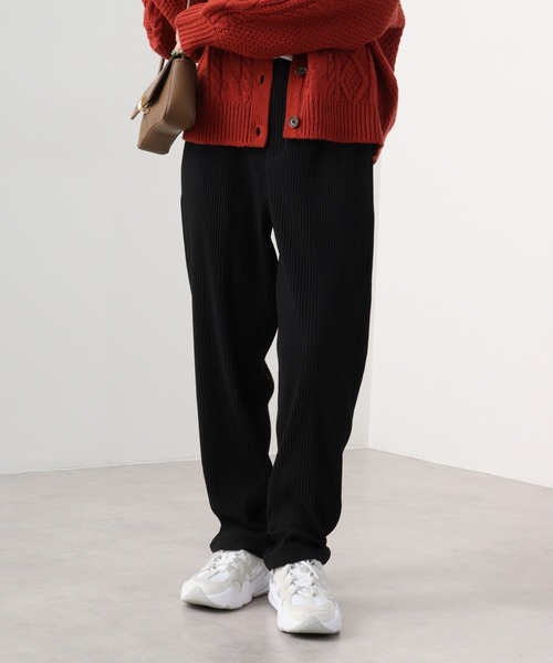 EVOLUTION（エボリューション）の「Pleated mode easy pants / プリーツイージーパンツ unisex（その他パンツ・メンズ・ベージュ/ブラウン/ブラック/アイボリー・XL/M/L）」の3枚目の写真