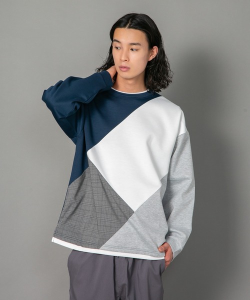 Blue Standard (ブルースタンダード)の「【BLUE STANDARD/ブルースタンダード】 ダンボール フェイクレイヤード切り替えクルーネック(Tシャツ/カットソー・メンズ・オフホワイト/グリーン/ブラック/ブルー・X-LARGE/LARGE/MEDIUM)」の4枚目の写真