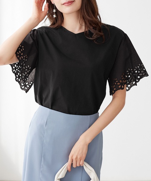 alotta(アロッタ)の「さらひやりコットン袖レースプルオーバー(Tシャツ/カットソー・レディース・ブルー/ホワイト/ライトベージュ/ブラック/ラベンダー・3L/L/4L/LL/M/5L)」の2枚目の写真