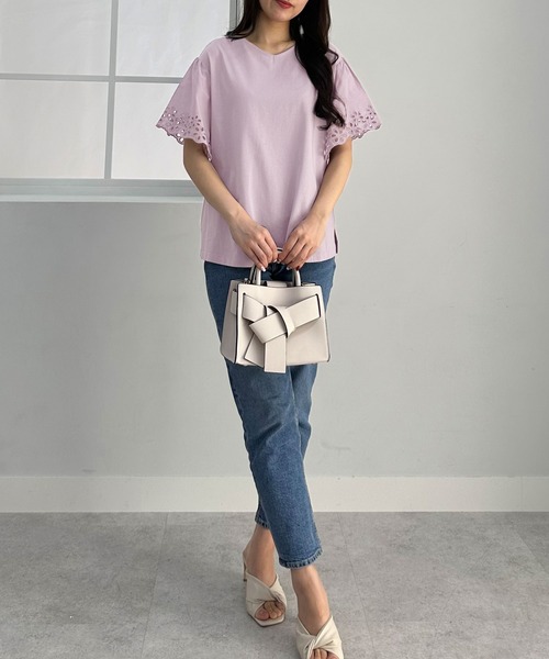 alotta(アロッタ)の「さらひやりコットン袖レースプルオーバー(Tシャツ/カットソー・レディース・ブルー/ホワイト/ライトベージュ/ブラック/ラベンダー・3L/L/4L/LL/M/5L)」の15枚目の写真