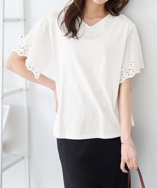 alotta(アロッタ)の「さらひやりコットン袖レースプルオーバー(Tシャツ/カットソー・レディース・ブルー/ホワイト/ライトベージュ/ブラック/ラベンダー・3L/L/4L/LL/M/5L)」の16枚目の写真