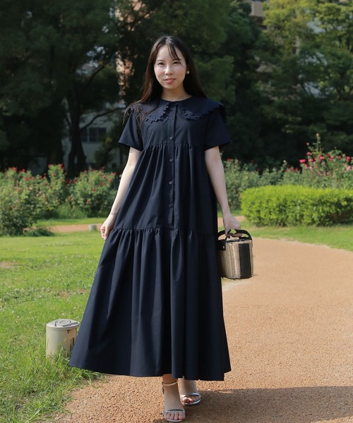 Fit more（フィットモア）の「フラワーレース襟ティアードワンピース（ワンピース・レディース・ブラック/ブルー/ホワイト/ネイビー・LONG/SHORT）」の11枚目の写真