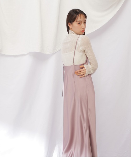 JILL by JILL STUART(ジルバイジルスチュアート)の「【eS】サテンナローキャミワンピース(ワンピース・レディース・ピンク/ブラック・FREE)」の8枚目の写真