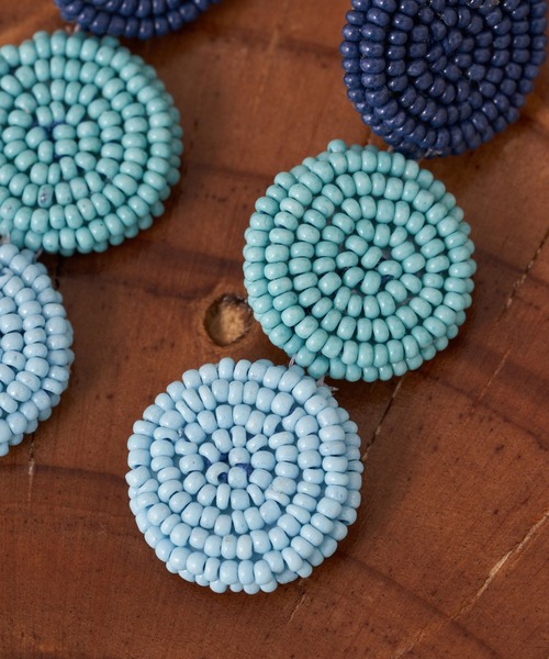 CIAOPANIC（チャオパニック）の「【Aguni/アグニ】3連ビーズピアス（ピアス（両耳用）・レディース・ブルー・FREE）」の3枚目の写真