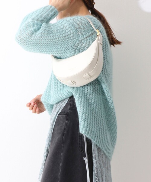 CHRISTIAN VILLA（クリスチャンヴィラ）の「【CHRISTIAN VILLA/クリスチャンヴィラ】ハーフムーンワンハンドルショルダーバッグ（ショルダーバッグ・レディース・ベージュ/ホワイト・FREE）」の5枚目の写真