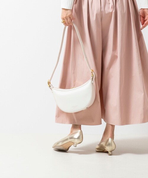 CHRISTIAN VILLA（クリスチャンヴィラ）の「【CHRISTIAN VILLA/クリスチャンヴィラ】ハーフムーンワンハンドルショルダーバッグ（ショルダーバッグ・レディース・ベージュ/ホワイト・FREE）」の9枚目の写真