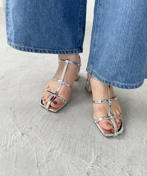 LE TALON（ルタロン）の「5cmダブルTストラップサンダル（サンダル・レディース・ベージュ/ラベンダー/ブラック系その他/シルバー・X-SMALL/SMALL/MEDIUM/LARGE/X-LARGE）」の18枚目の写真