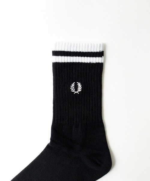 FRED PERRY（フレッドペリー）の「【WEB限定】[FRED PERRY/フレッドペリー] ワンポイントロゴ刺繍 ティップラインリブソックス（ソックス/靴下・レディース・ホワイト/ブラック/ネイビー・25-27/23-25）」の7枚目の写真